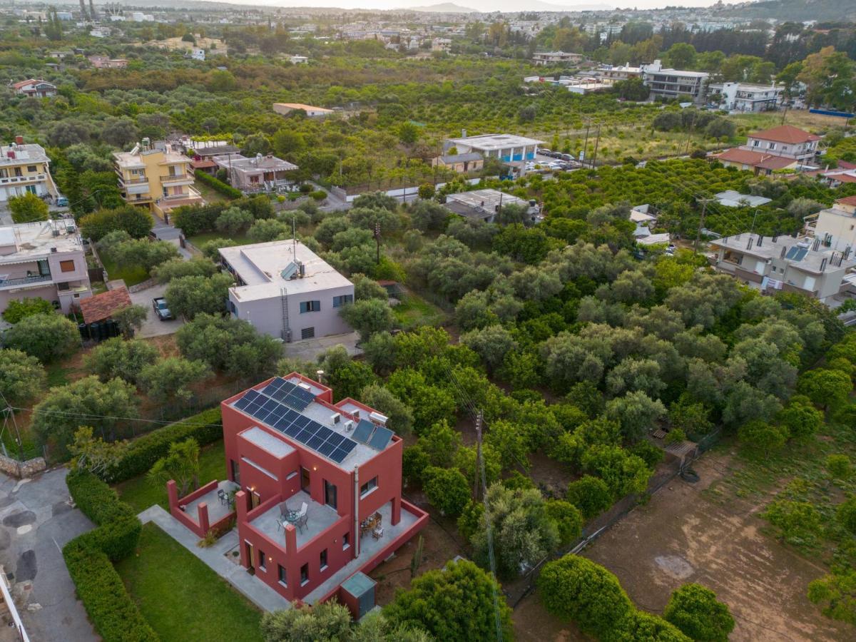 Villa Red Castle Souda