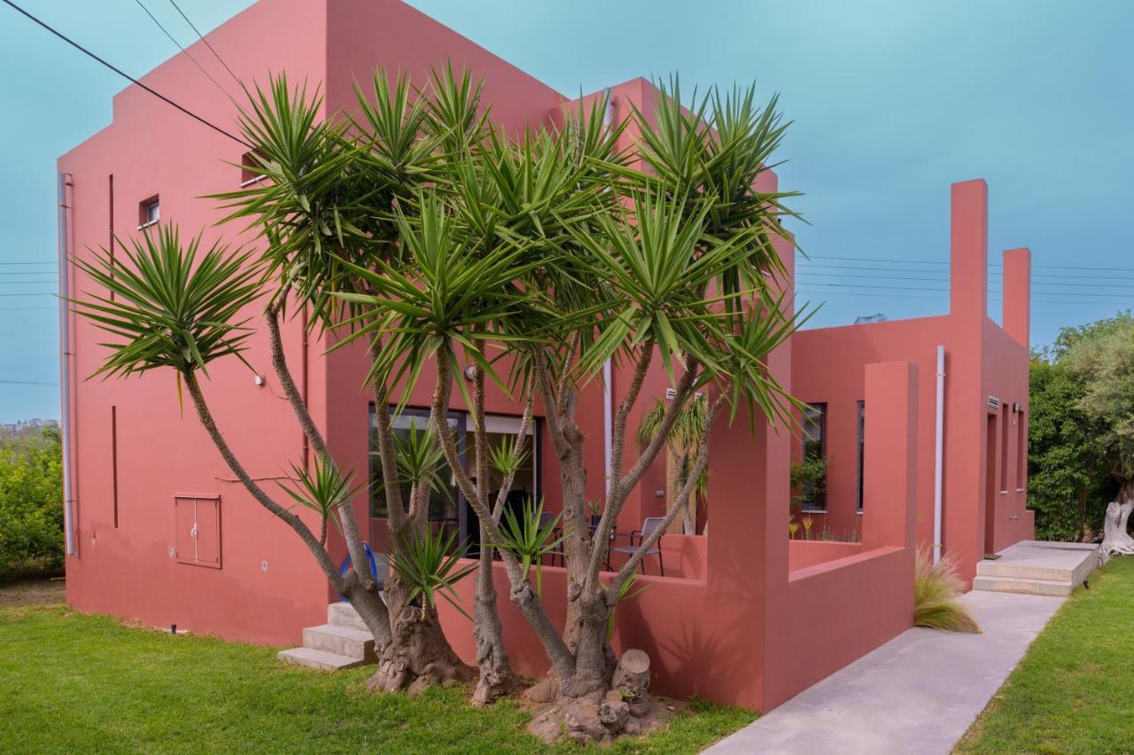Villa Red Castle *