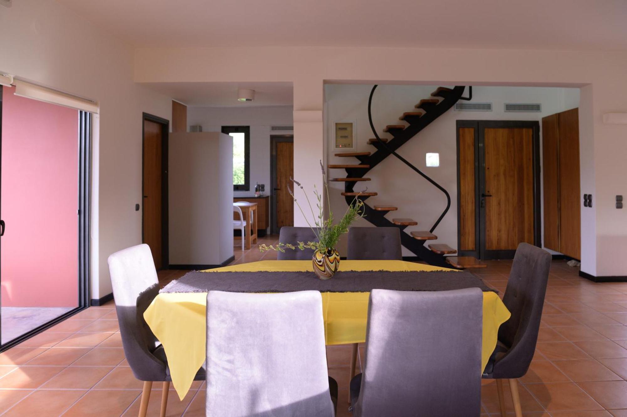 Villa Red Castle *