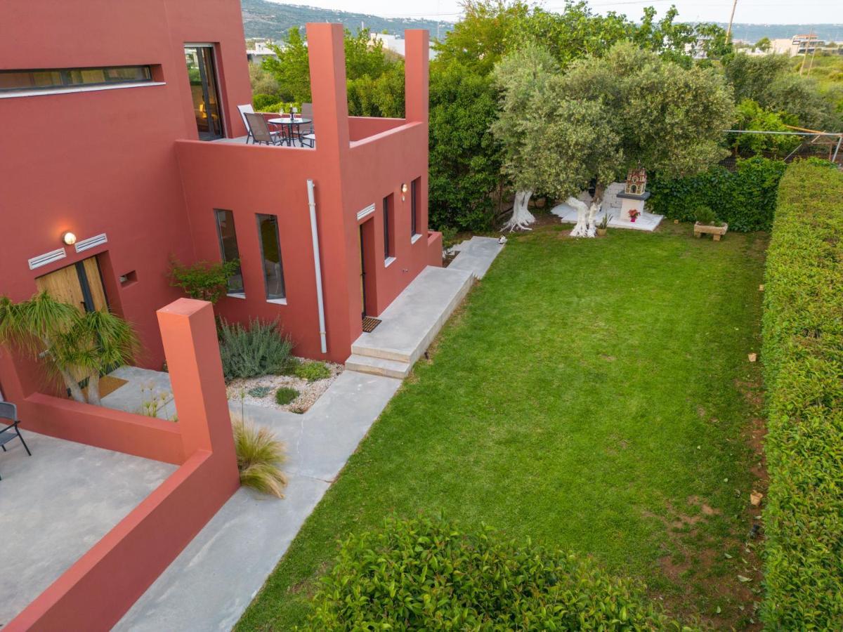 Red Castle Villa *